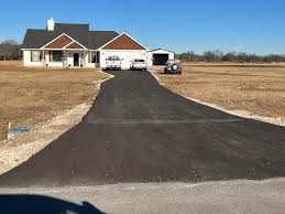 Best Driveway Snow Removal Preparation  in El Valle De Arroyo Seco, NM